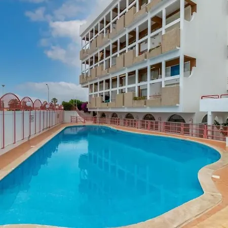 Superb One Bed Duplex - *